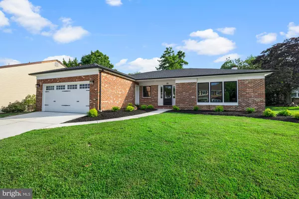 Mount Laurel, NJ 08054,10 WARWICK CT