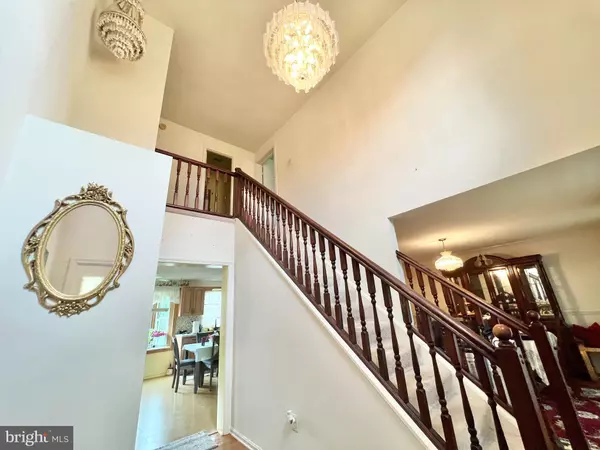 Fredericksburg, VA 22405,20 STEEPLECHASE RD