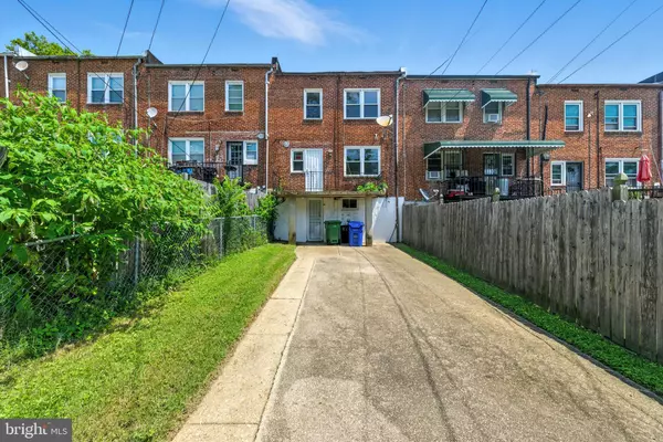 Baltimore, MD 21229,704 WICKLOW RD