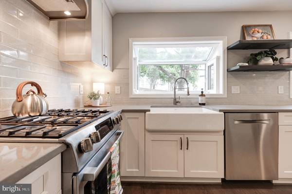 Vienna, VA 22181,2685 GLENCROFT RD