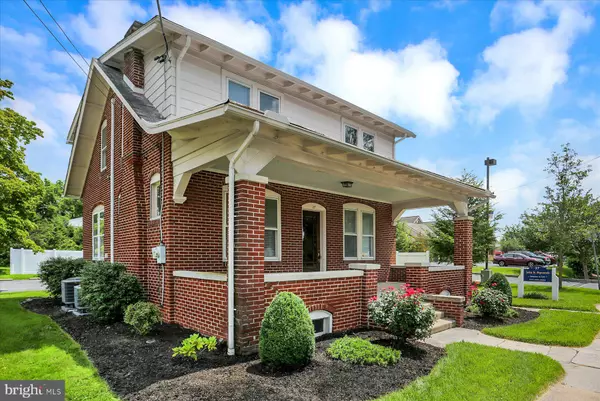 Camp Hill, PA 17011,27 S 34TH ST