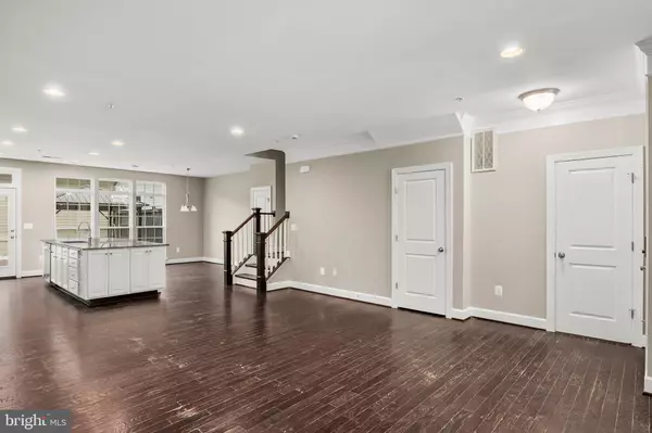 Fulton, MD 20759,7868 TILGHMAN ST