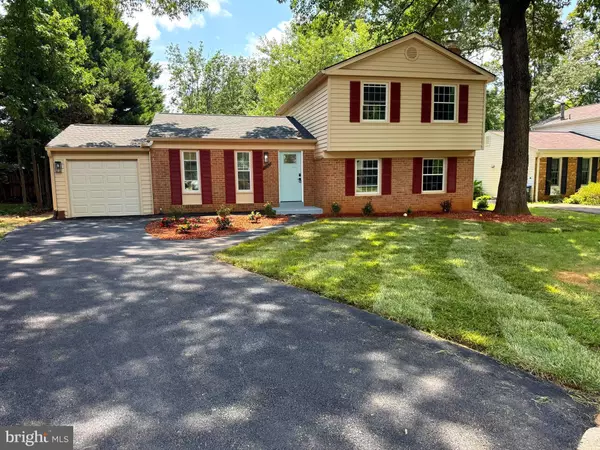 Fairfax, VA 22032,10449 CALUMET GROVE DR