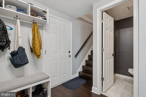 Gaithersburg, MD 20879,7310 TORRAN ROCKS WAY