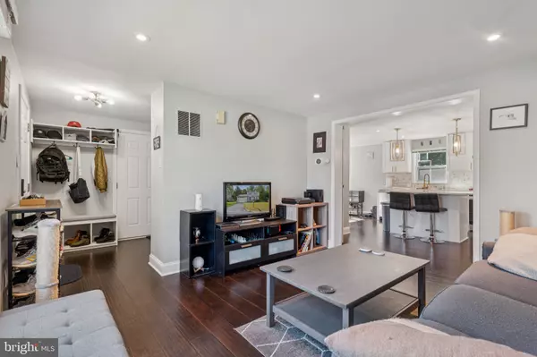 Gaithersburg, MD 20879,7310 TORRAN ROCKS WAY