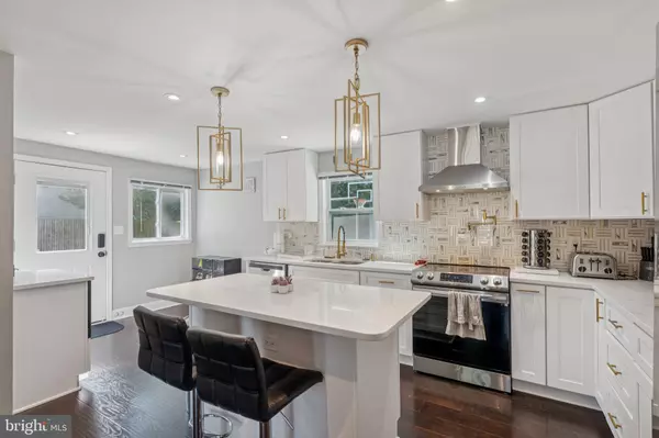 Gaithersburg, MD 20879,7310 TORRAN ROCKS WAY