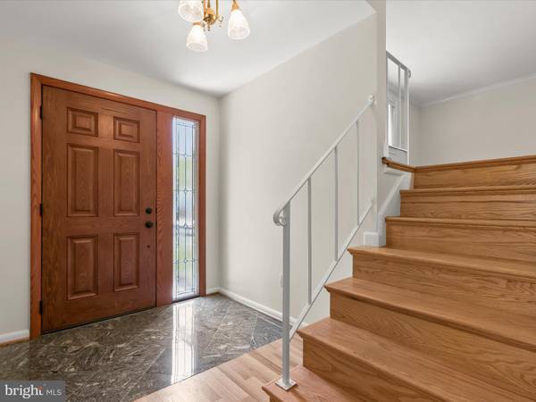 Rockville, MD 20852,1718 EVELYN DR