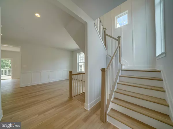 Laurel, MD 20723,9420 FAIRVIEW AVE