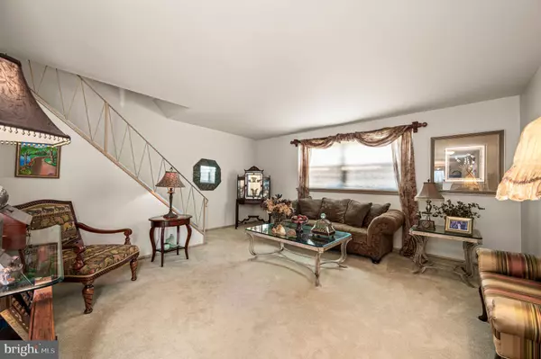 Philadelphia, PA 19111,731 ARNOLD ST