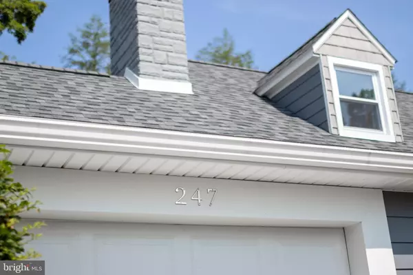 State College, PA 16801,247 E MCCORMICK AVE