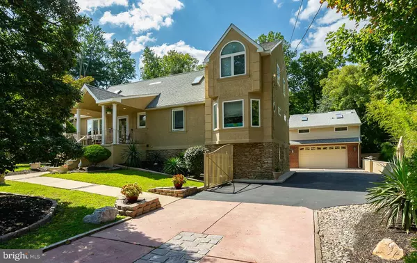 120 S SPROUL RD, Broomall, PA 19008