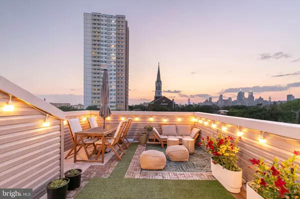 1007 S 3RD ST #A, Philadelphia, PA 19147