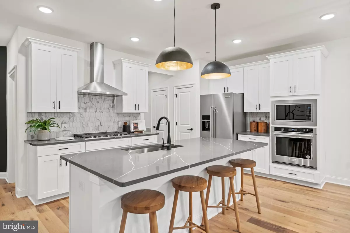 Glen Mills, PA 19342,135 S BUCK TAVERN WAY #11501