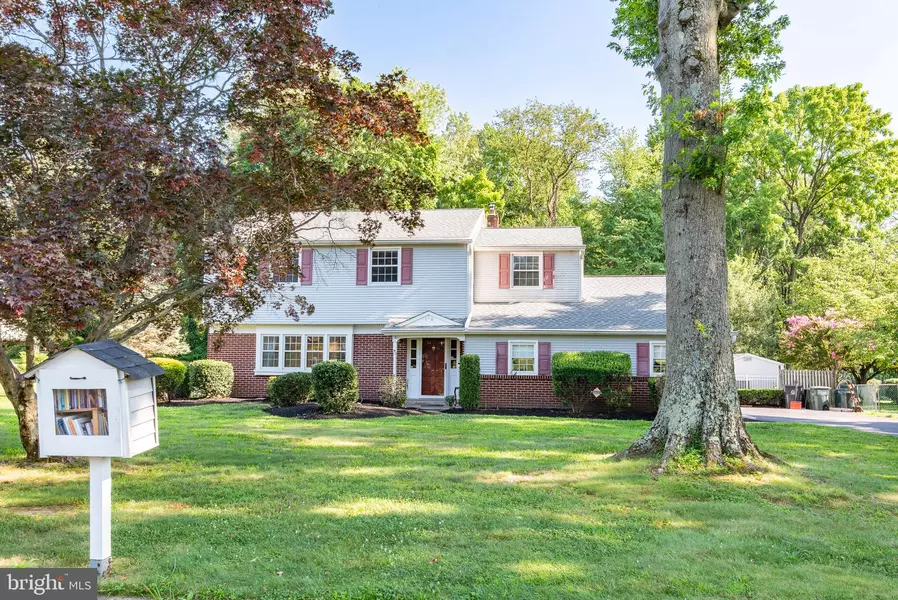 110 AUSTIN DR, Holland, PA 18966