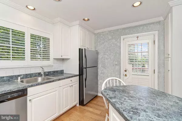 Baltimore, MD 21228,1429 ADAMSVIEW RD