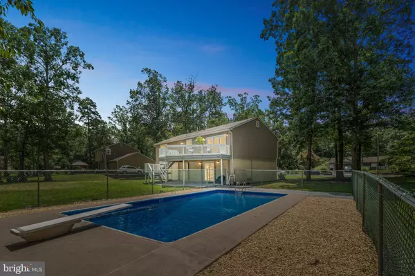 Hammonton, NJ 08037,4 SANDSTONE CT