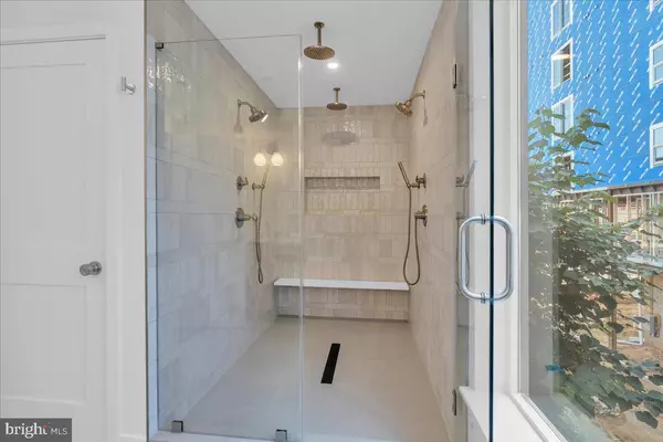 Philadelphia, PA 19146,522 S 17TH ST