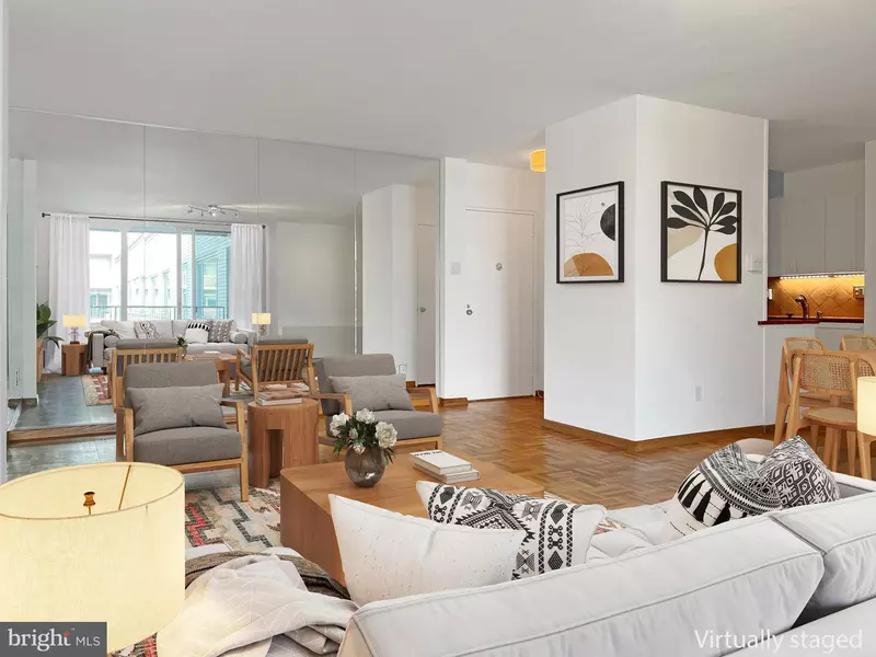 2475 VIRGINIA AVE NW #917, Washington, DC 20037