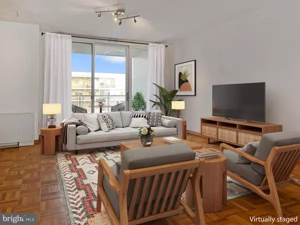 Washington, DC 20037,2475 VIRGINIA AVE NW #917