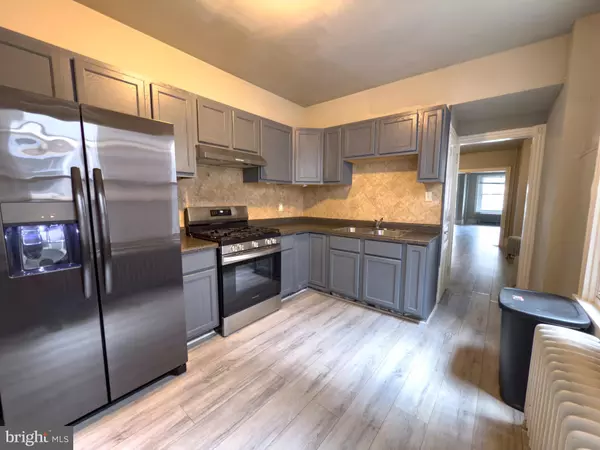 Reading, PA 19601,151 W DOUGLASS ST