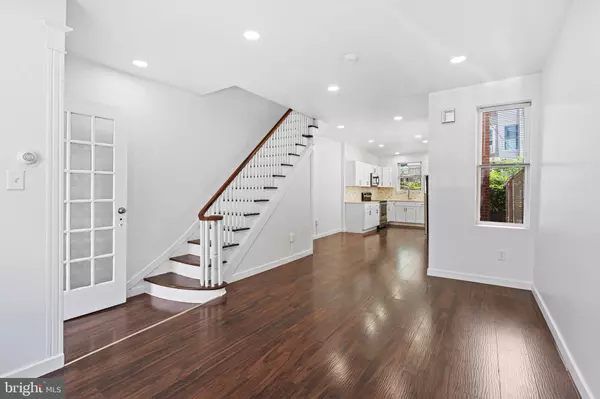 Philadelphia, PA 19145,2130 WATKINS ST