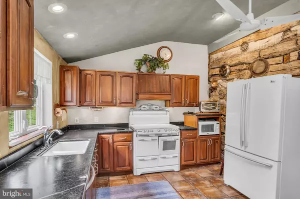 Harrisburg, PA 17112,7556 FISHING CREEK VALLEY RD