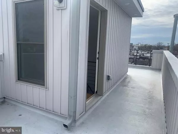 Philadelphia, PA 19146,1325 S MYRTLEWOOD ST