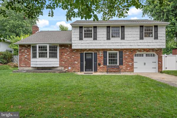 Cherry Hill, NJ 08002,98 KNOLLWOOD DR