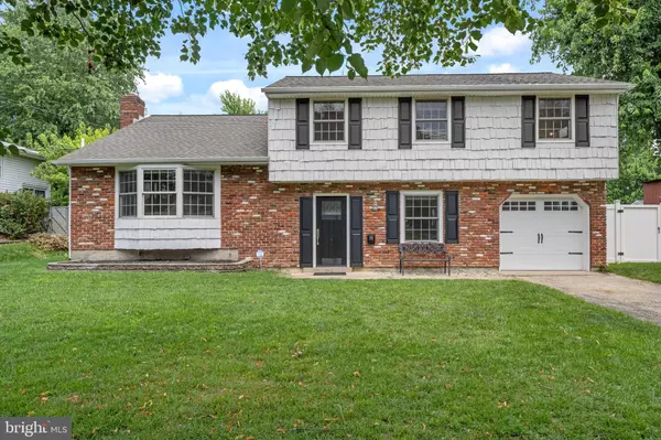 Cherry Hill, NJ 08002,98 KNOLLWOOD DR