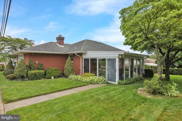 Whitehall, PA 18052,438 WINDSOR ST