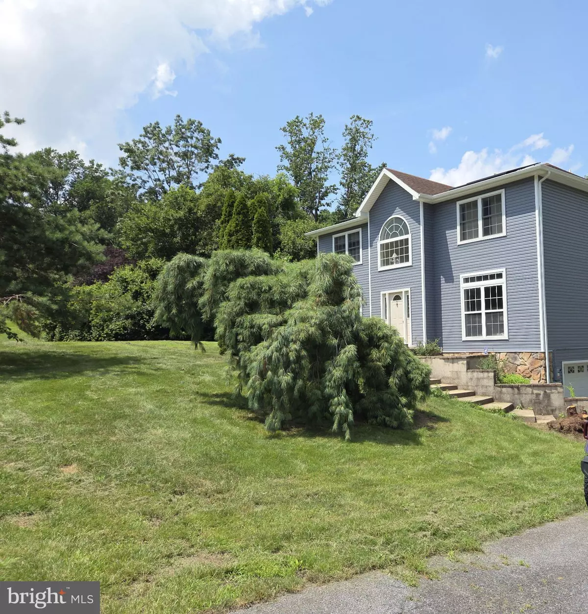 Mohnton, PA 19540,5021 BROOK LN