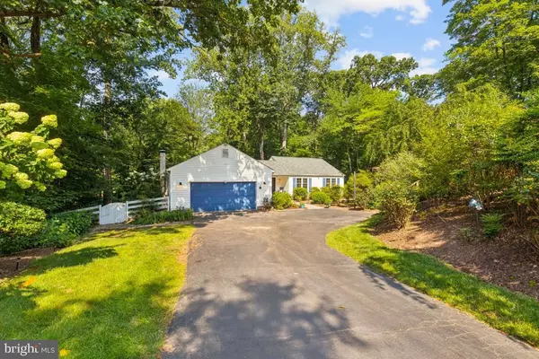 5020 PHEASANT RIDGE RD, Fairfax, VA 22030