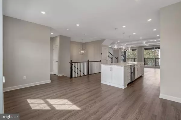 Ashburn, VA 20147,43769 METRO TER