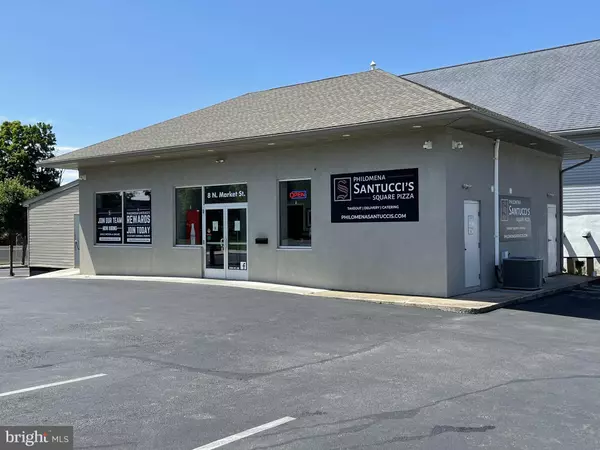 Hatfield, PA 19440,8 MARKET ST