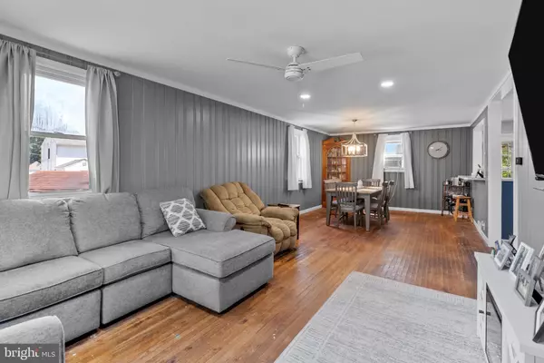 Willow Grove, PA 19090,612 BROOK ST
