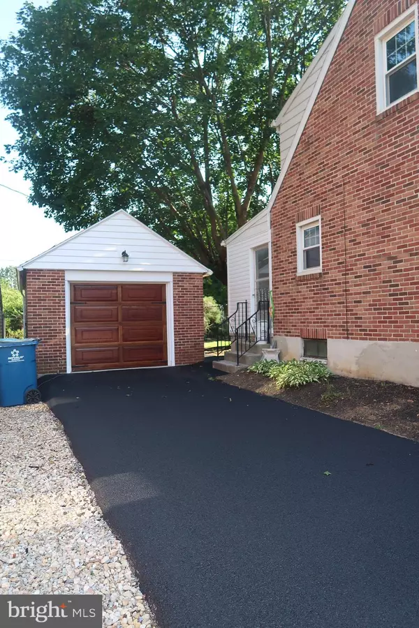 York, PA 17404,1920 LEONARD ST