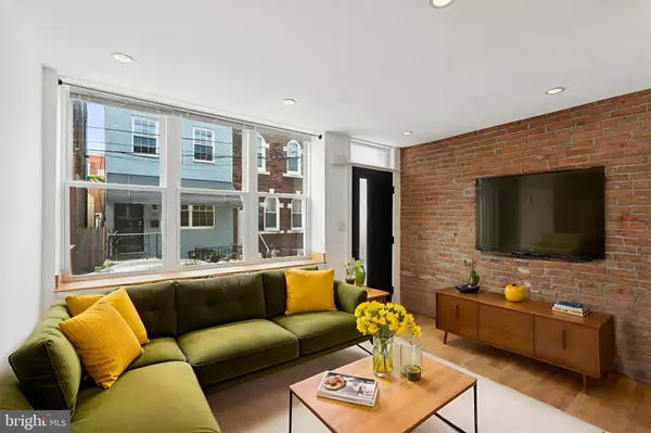 705 WATKINS ST, Philadelphia, PA 19148