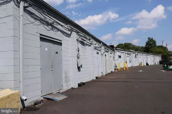 Southampton, PA 18966,380 SECOND STREET PIKE