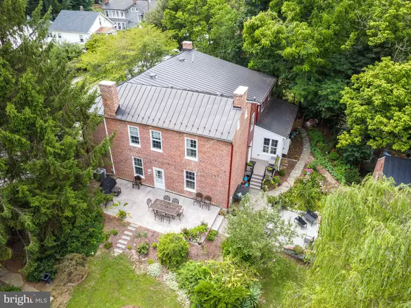 Shepherdstown, WV 25443,211 E HIGH ST