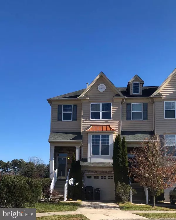 61 TAILOR LN, Sicklerville, NJ 08081