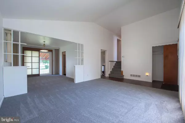 Baltimore, MD 21207,7408 SHIRLEY RD