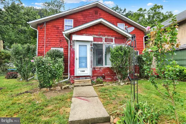 Reading, PA 19606,1300 CARSONIA AVE