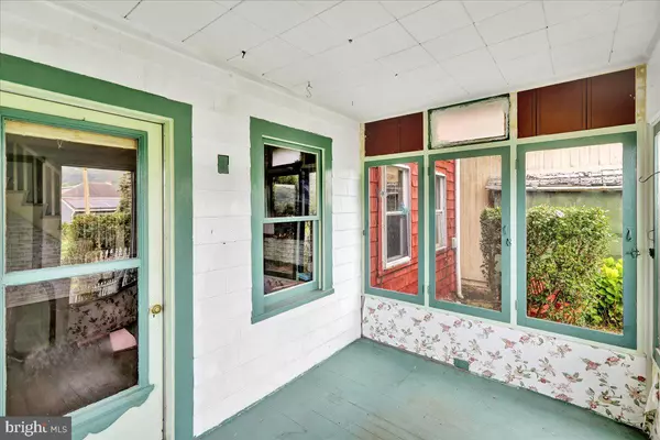 Reading, PA 19606,1300 CARSONIA AVE