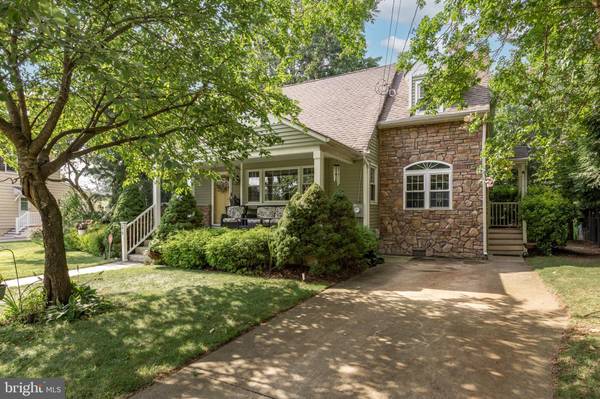 Haddonfield, NJ 08033,279 CRYSTAL TER