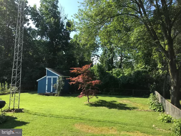 Glen Burnie, MD 21061,403 ARBOR DR