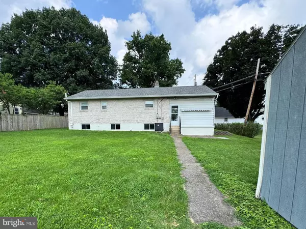 Hummelstown, PA 17036,99 WAGNER ST