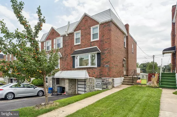 114 HICKORY HILL RD, Philadelphia, PA 19154