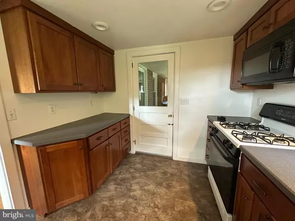 Gardners, PA 17324,4599 CARLISLE RD