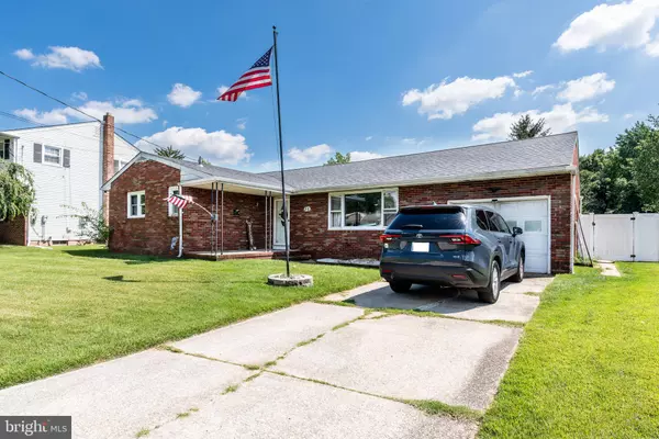 Gibbstown, NJ 08027,88 MEMORIAL AVE