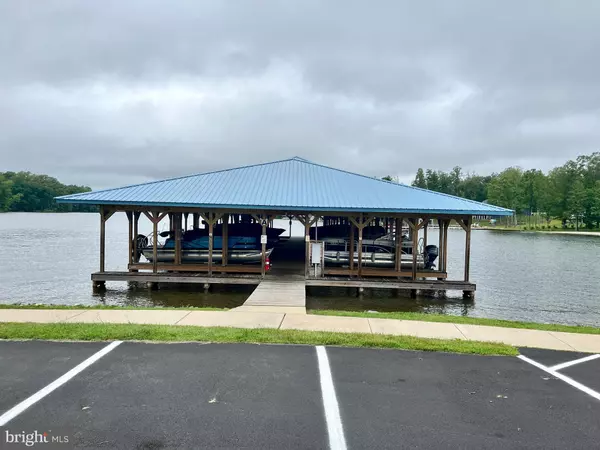 Mineral, VA 23117,647 FAIRVIEW DR